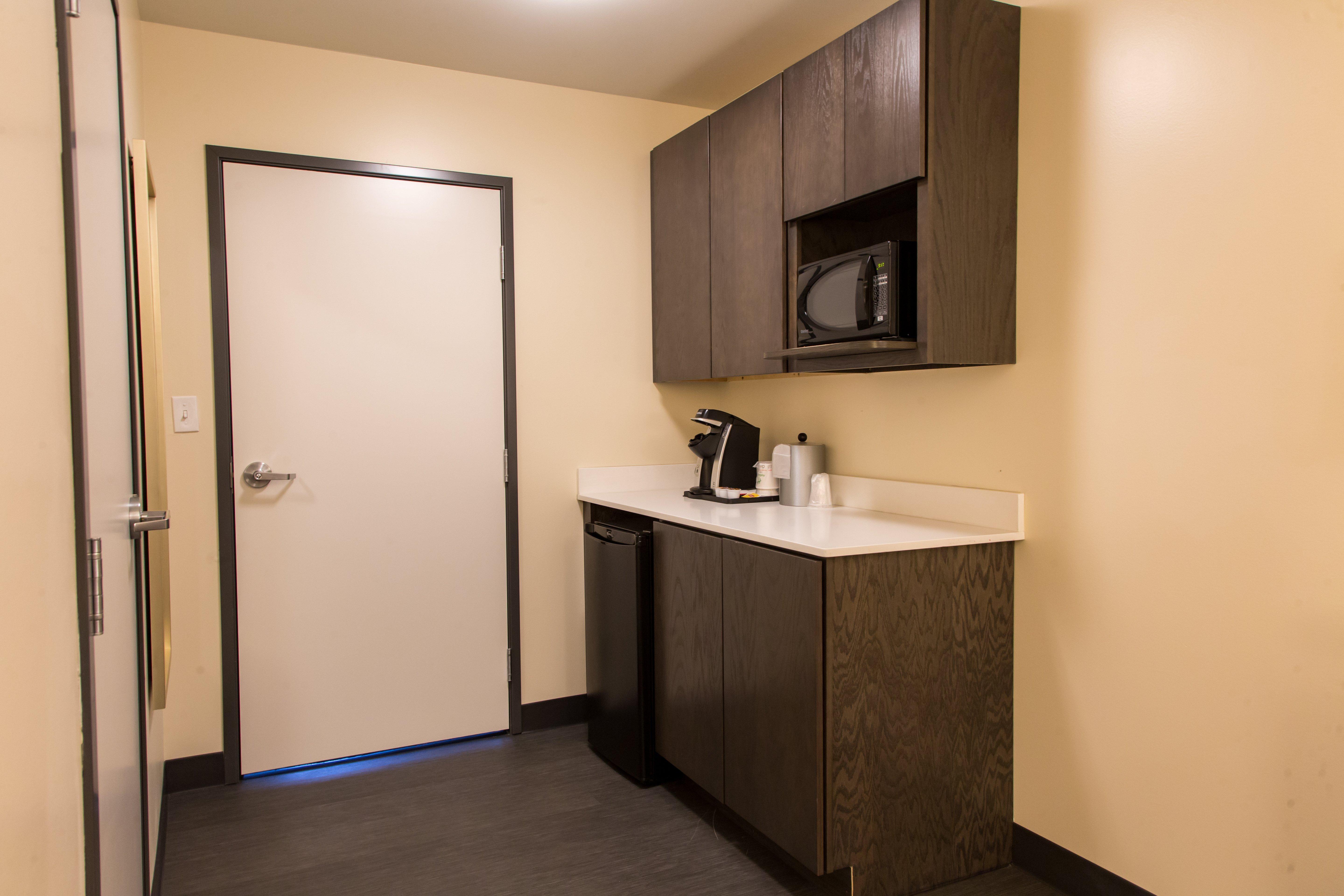 Holiday Inn Hotel & Suites - Mount Pleasant By Ihg Exterior photo