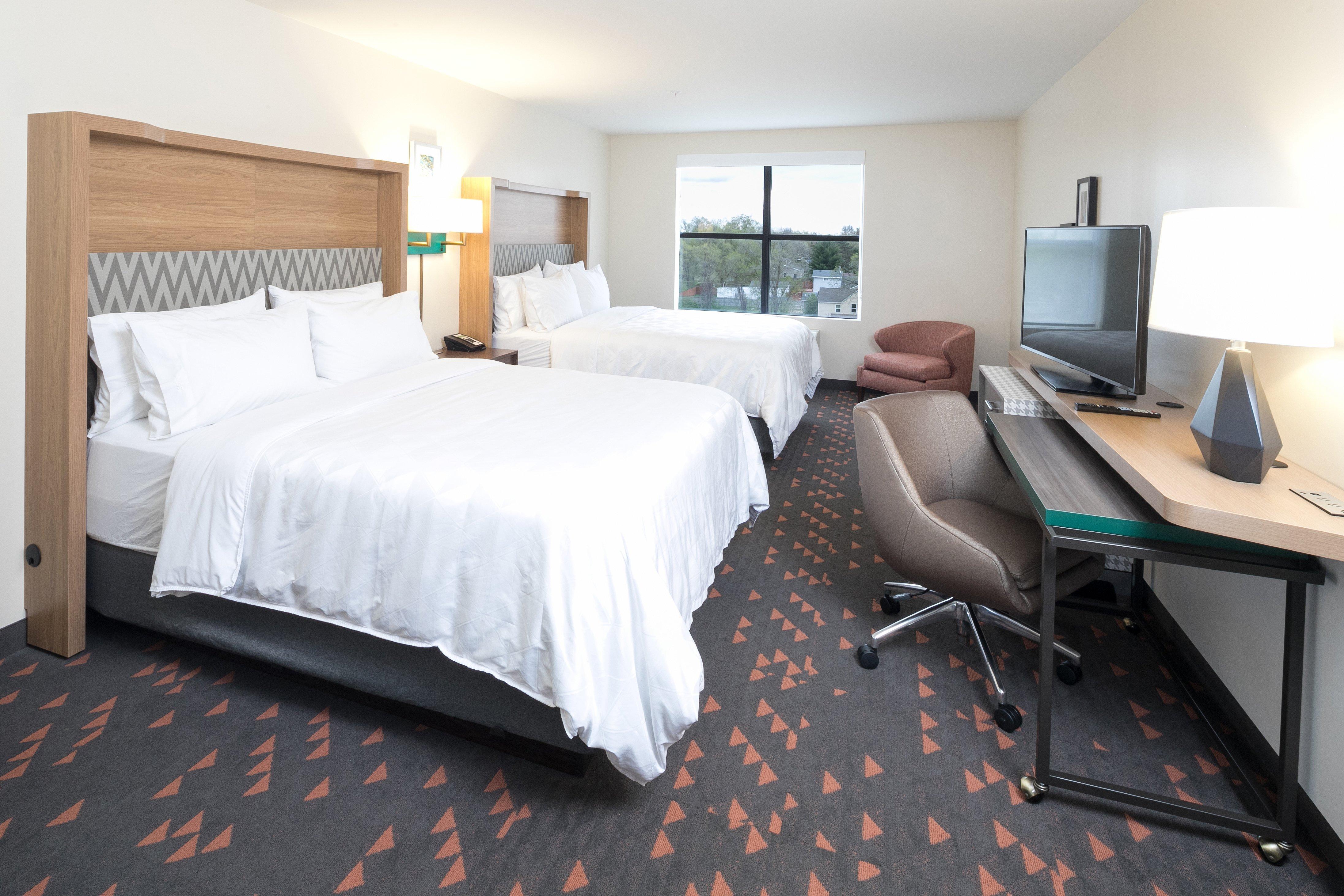 Holiday Inn Hotel & Suites - Mount Pleasant By Ihg Exterior photo